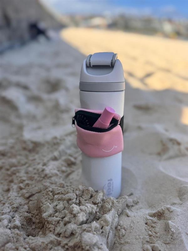 CARRY WHAT YOU NEED WATER BOTTLE & HUGGY