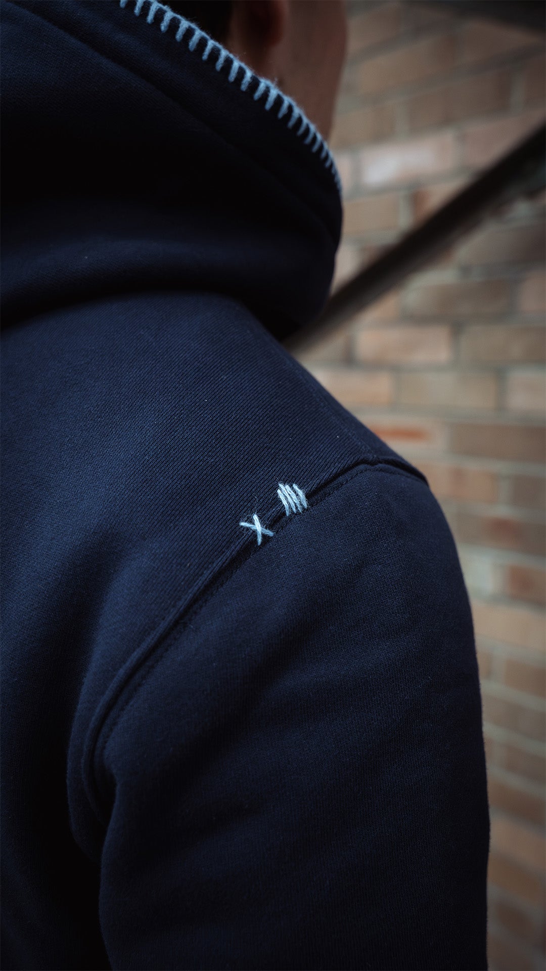 THE COMFORT CORE - HOODIE - NAVY